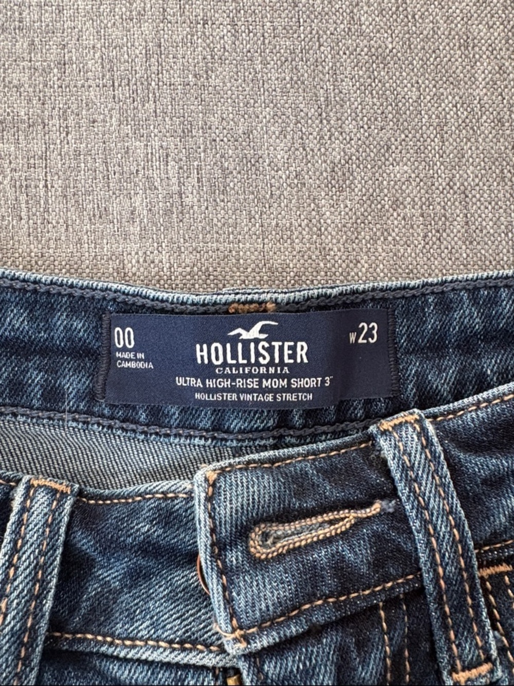 Hollister Distressed Blue Denim Cutoff Shorts - Picture 2 of 3